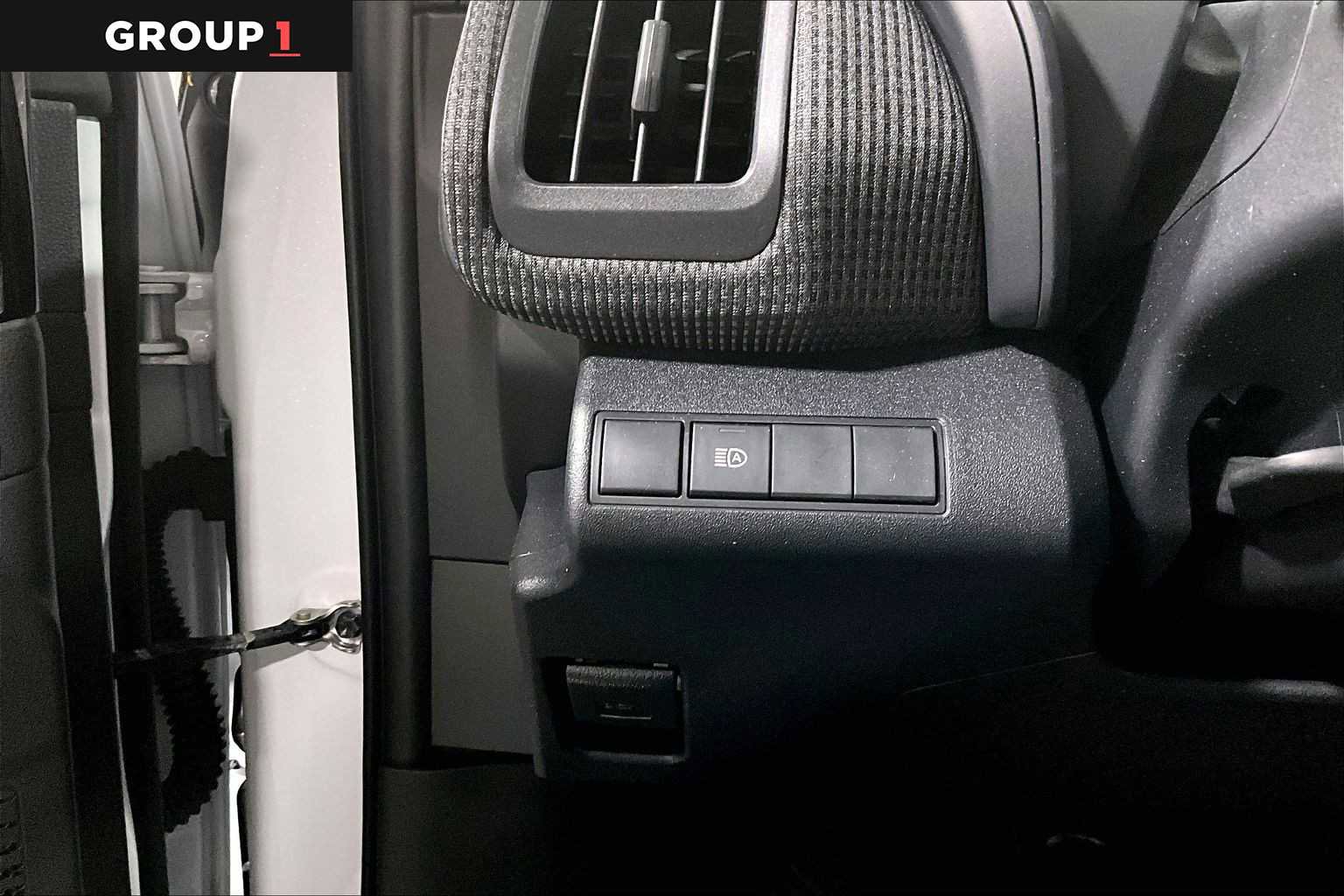 Used 2023 Toyota bZ4X XLE image 33