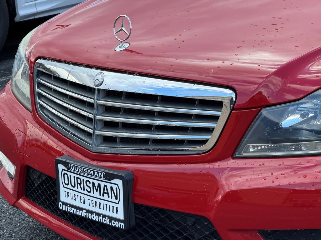Used 2012 Mercedes-Benz C 300 4MATIC Sedan image 6