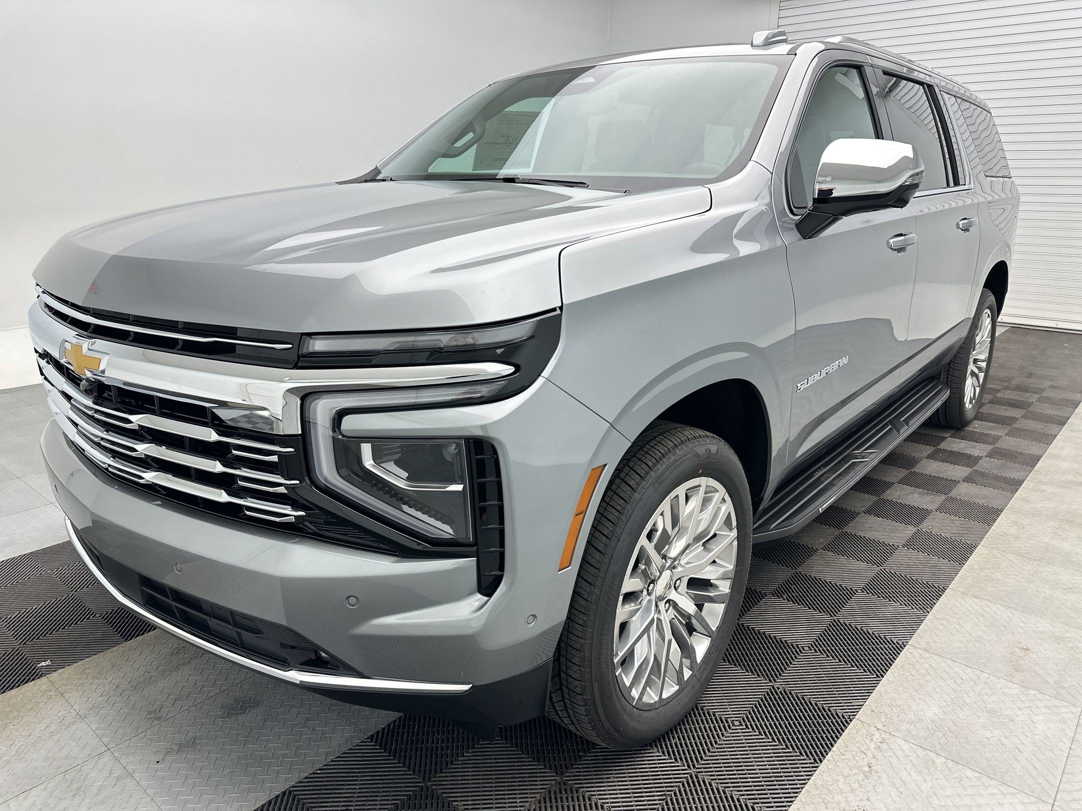 New 2026 Chevrolet Suburban Premier w/ Sun And Tow Package AWD/4WD image 19