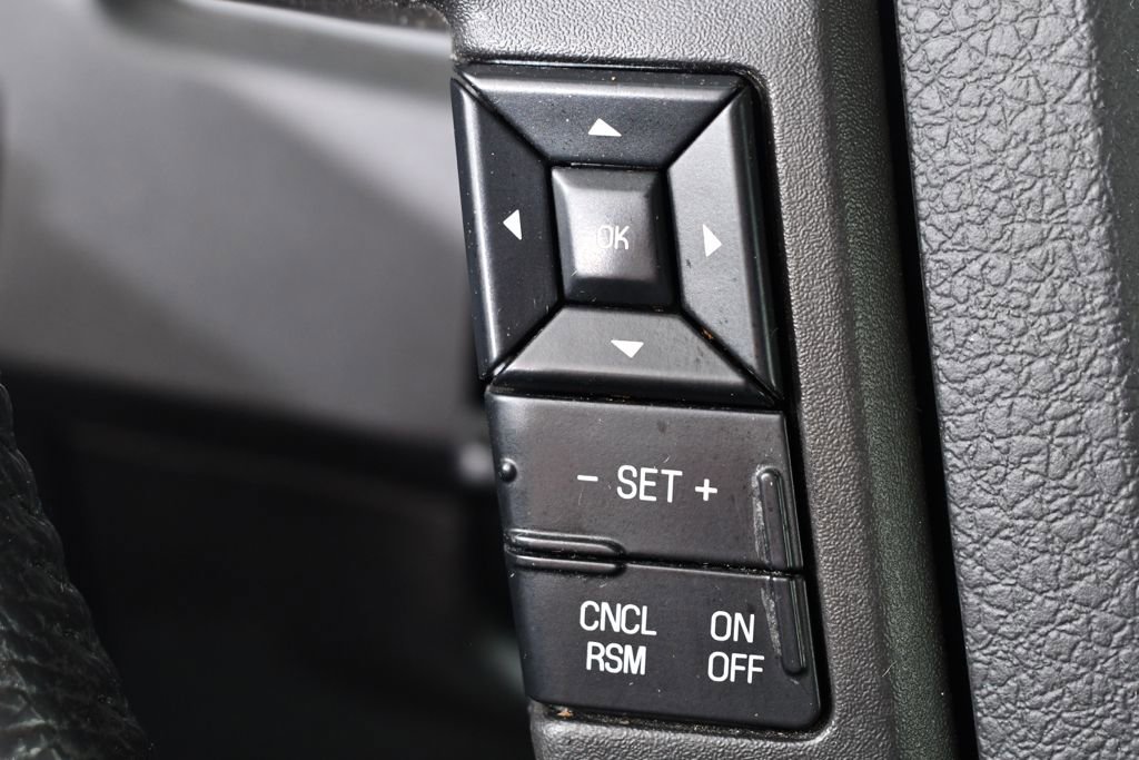 Used 2011 Ford F150 XLT w/ XLT Chrome Pkg AWD/4WD image 33