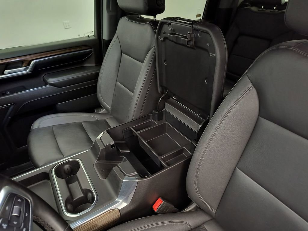 Used 2024 Chevrolet Silverado 2500 LT w/ Midnight Edition AWD/4WD image 28