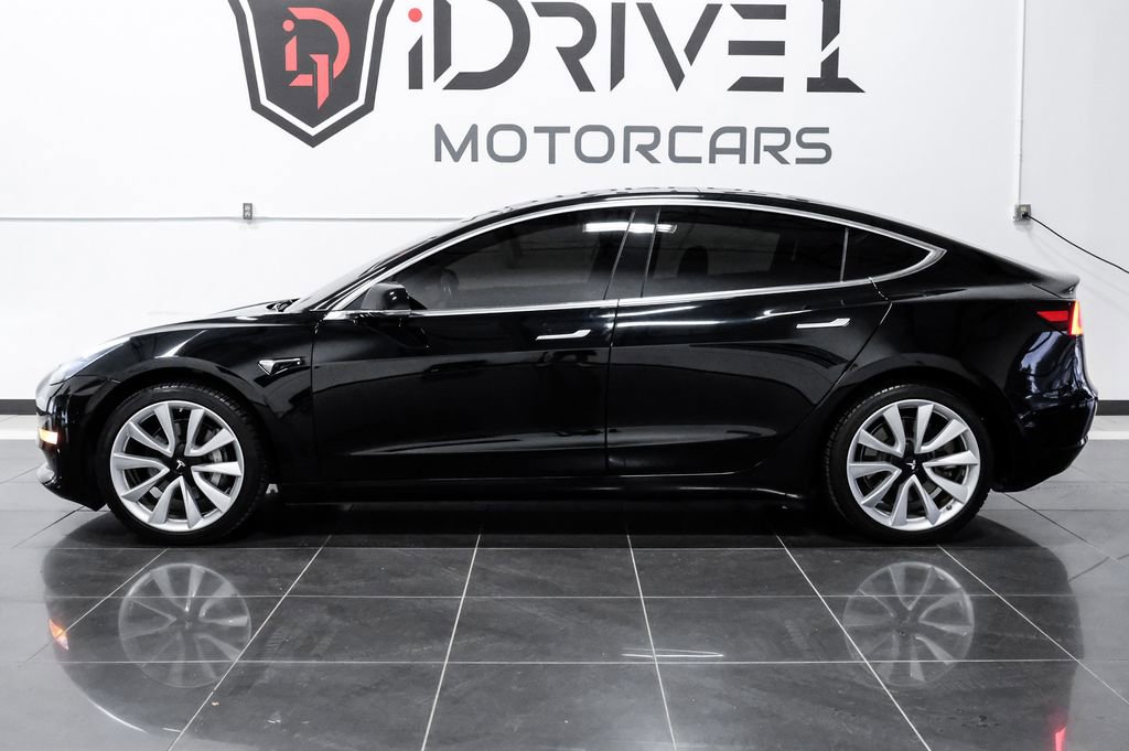 Used 2019 Tesla Model 3 Standard Range RWD image 13