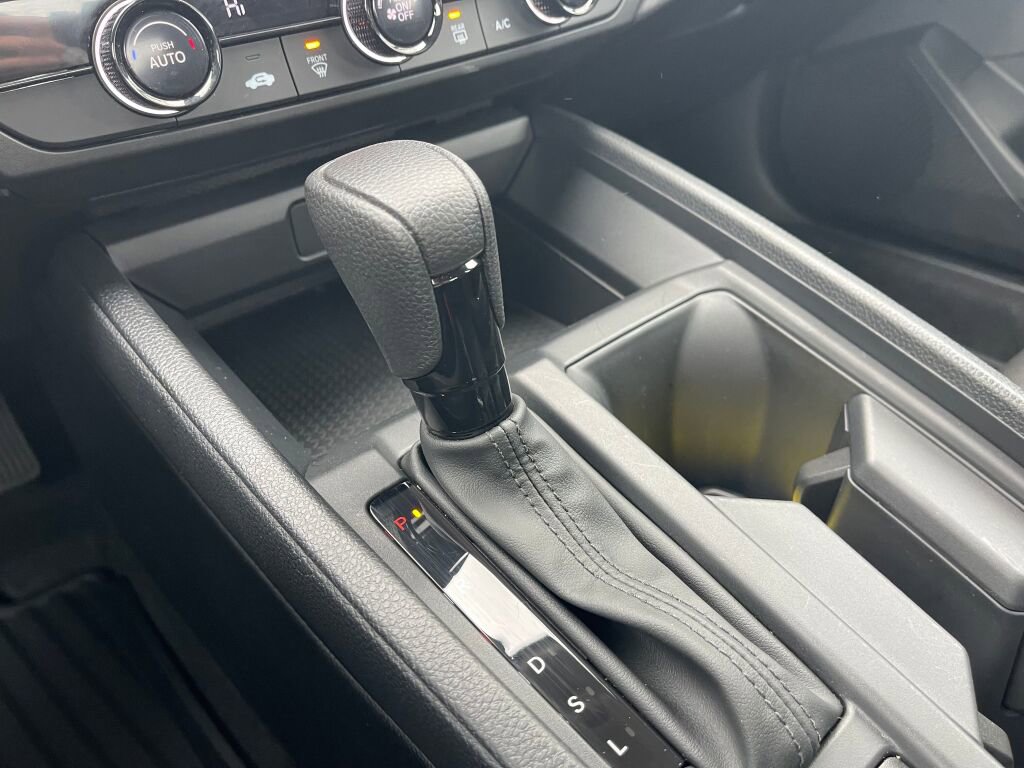 Certified 2025 Honda Accord LX image 12