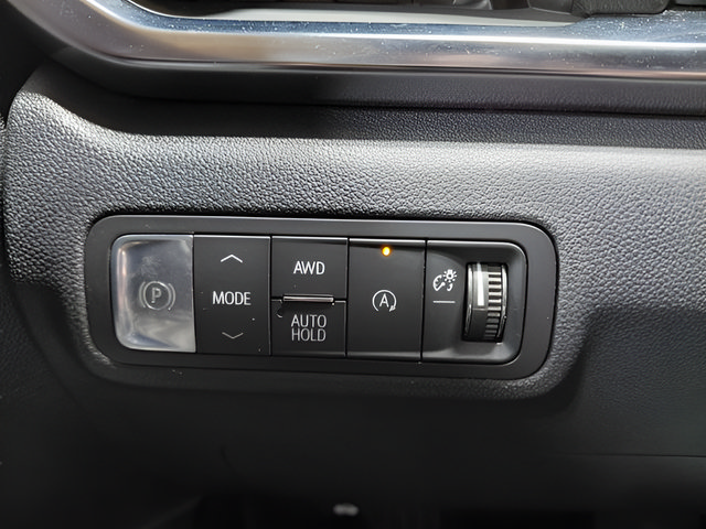 Used 2026 GMC Terrain Elevation AWD/4WD image 34