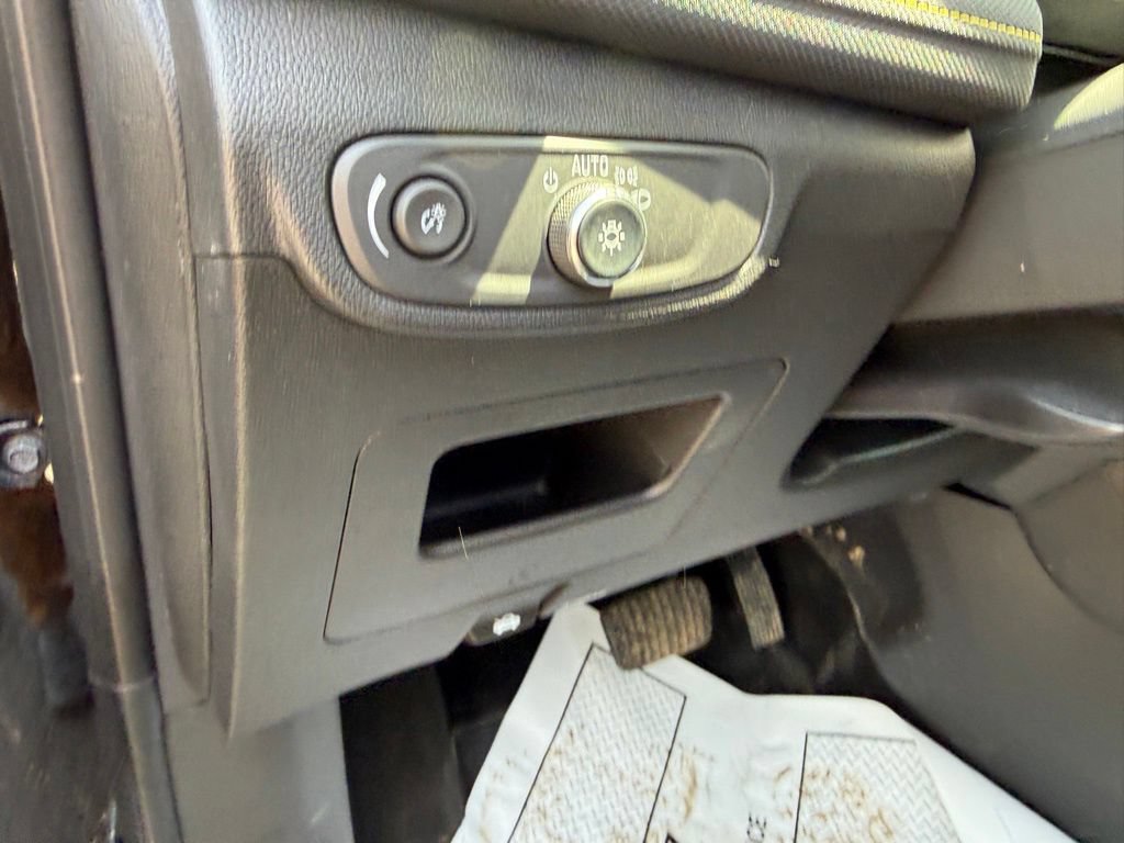 Used 2026 Chevrolet TrailBlazer ACTIV AWD/4WD image 16