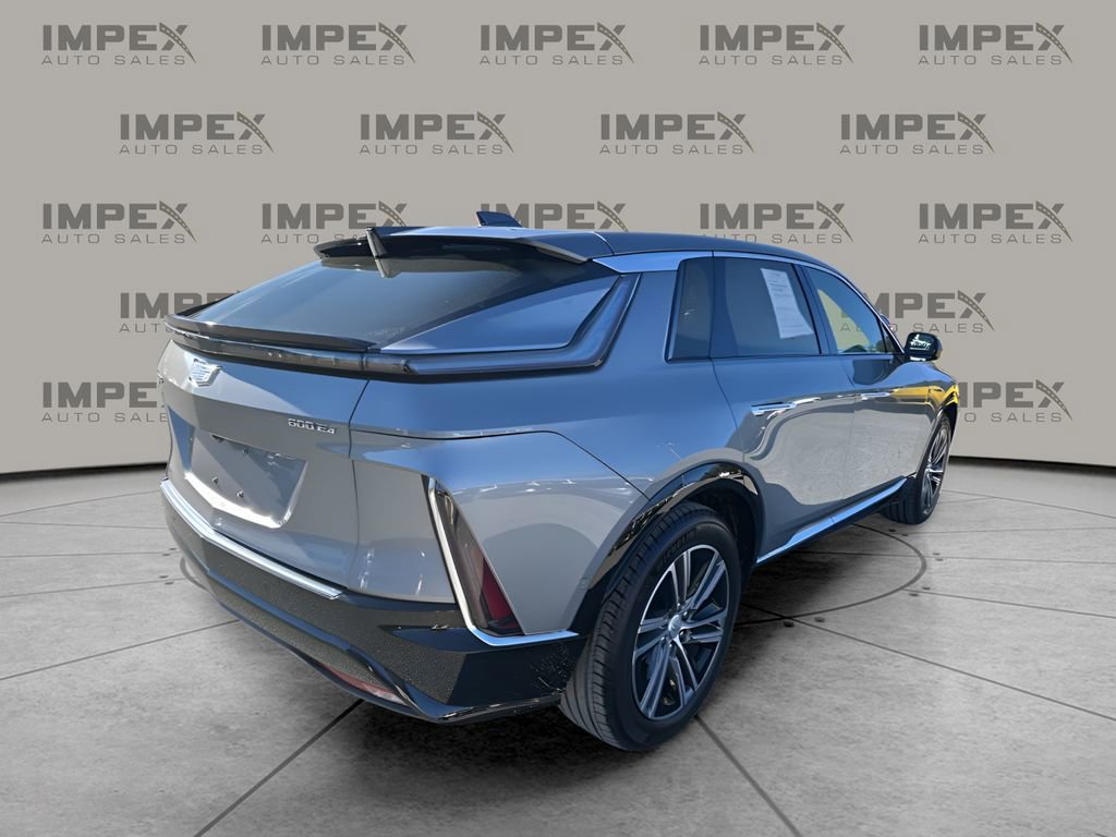 Used 2024 Cadillac Lyriq Luxury w/ LPO, Floor Liner Package image 5
