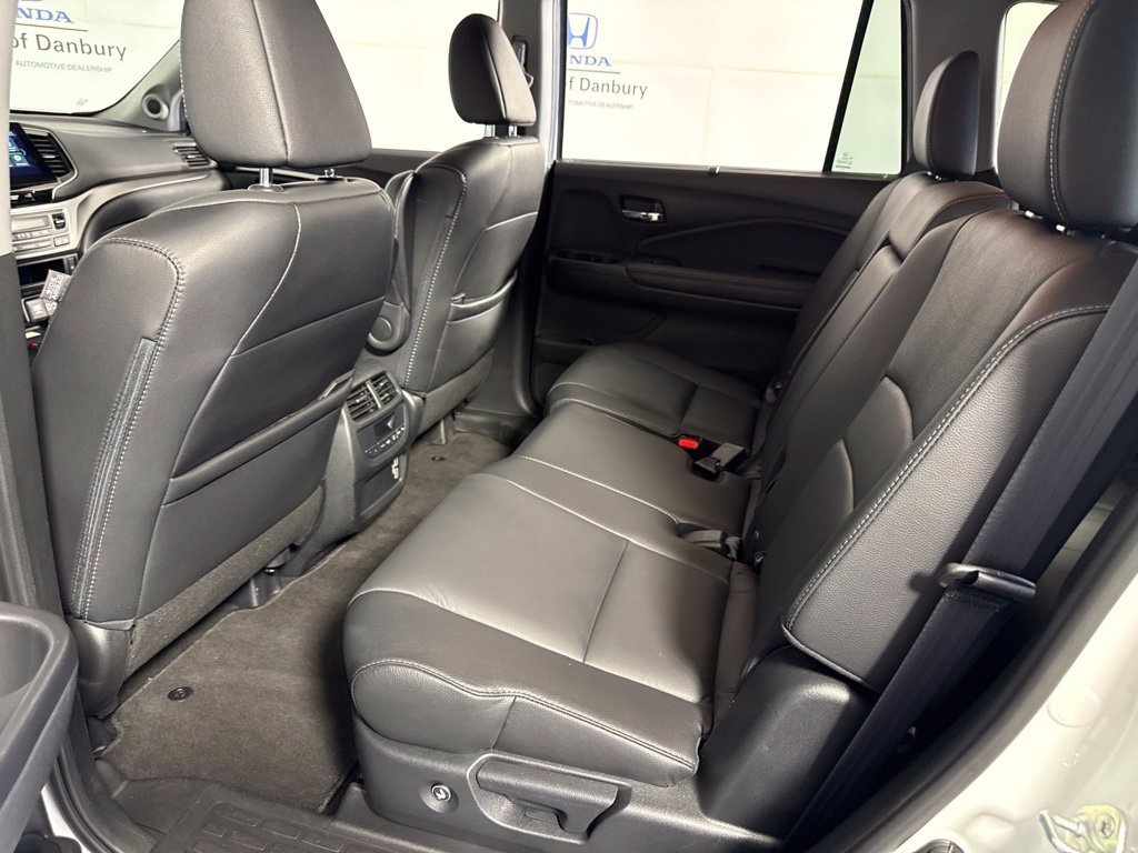 Certified 2022 Honda Pilot Special Edition image 13