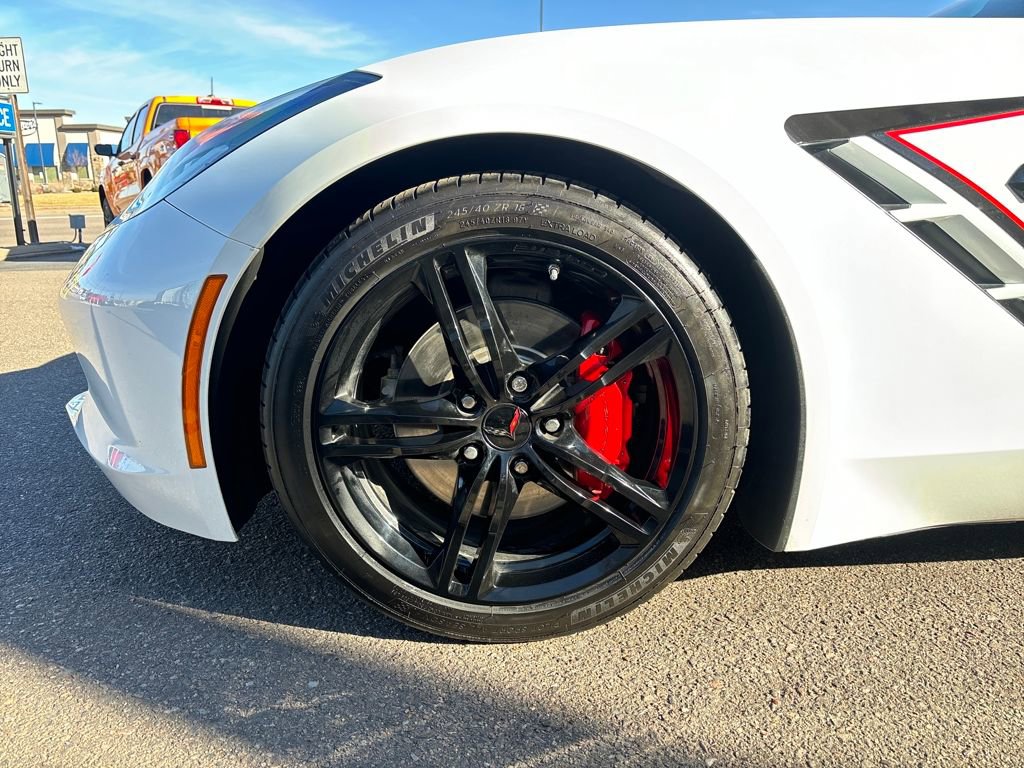 Used 2016 Chevrolet Corvette Stingray Coupe w/ 2LT Preferred Equipment Group image 26