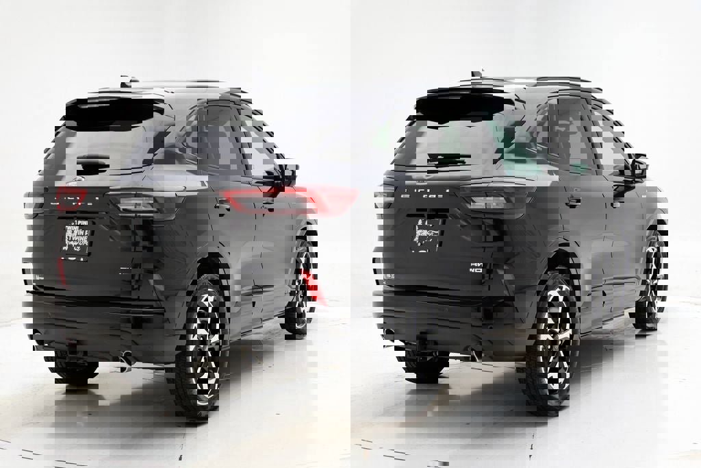 Used 2023 Ford Escape ST-Line Select w/ Tech Pack #2 image 9