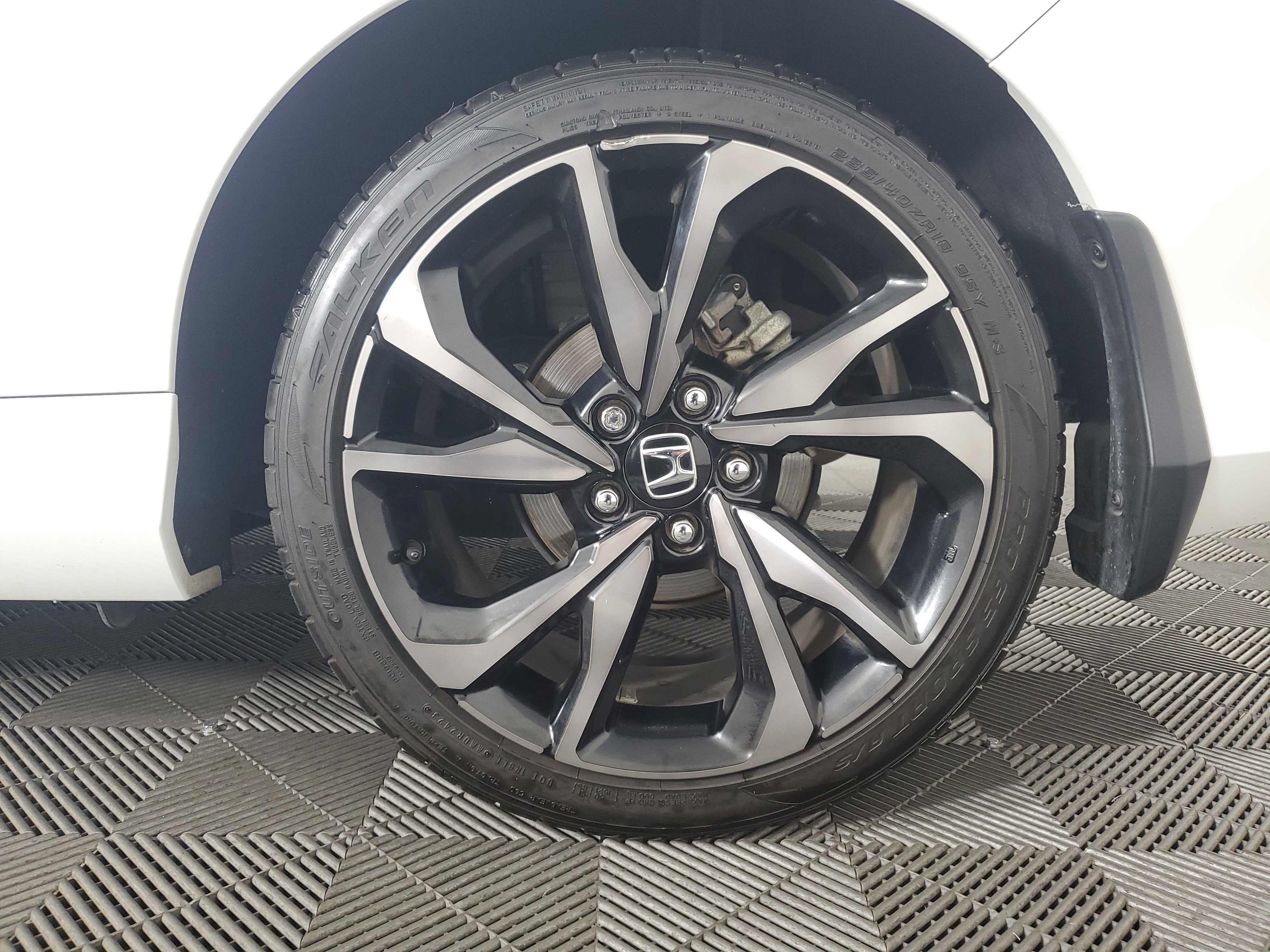 Used 2019 Honda Civic Sport image 29