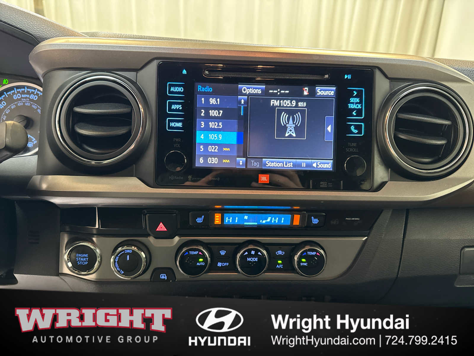 Used 2018 Toyota Tacoma Limited image 24