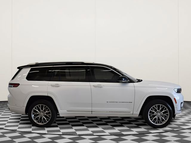 Used 2022 Jeep Grand Cherokee L Summit w/ Luxury Tech Group V AWD/4WD image 2
