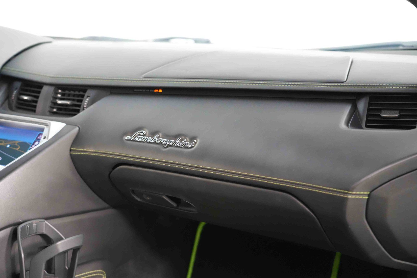 Used 2015 Lamborghini Aventador LP 700-4 image 48