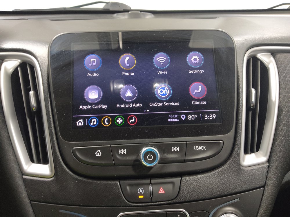 Used 2022 Chevrolet Malibu LT FWD image 25