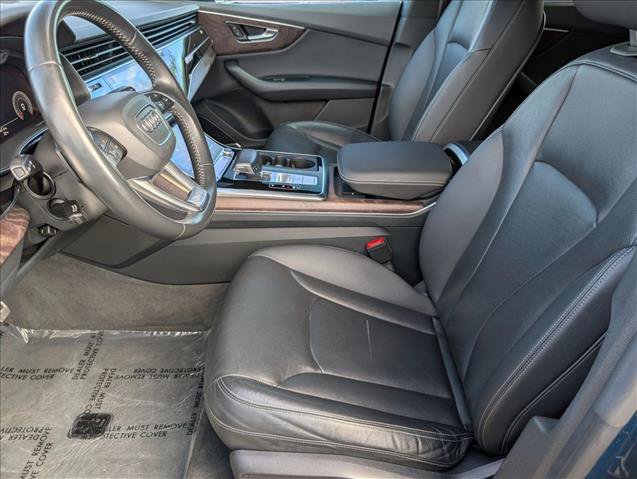 Used 2019 Audi Q8 Prestige w/ Towing Package AWD/4WD image 17
