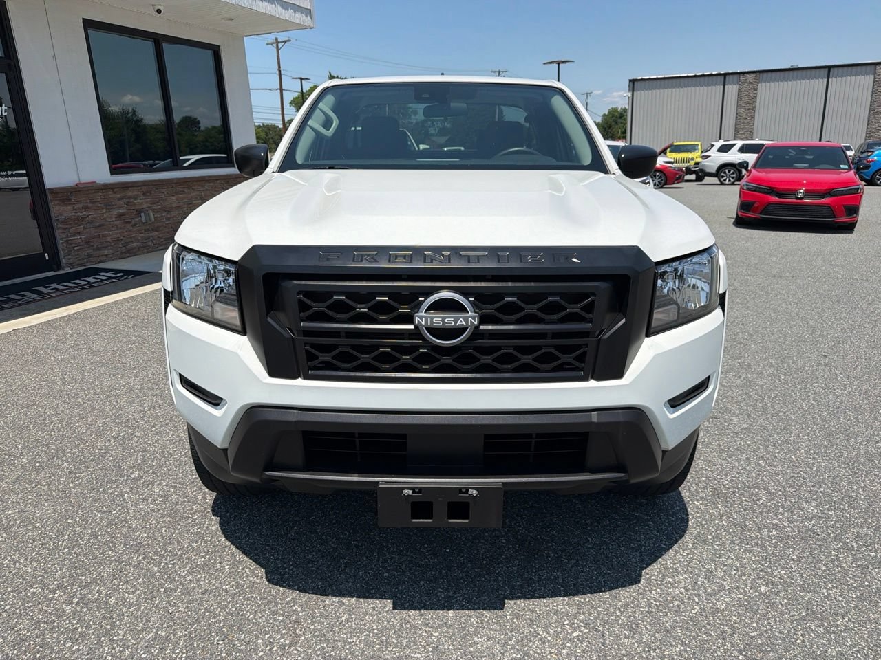Used 2024 Nissan Frontier S w/ Technology Package RWD image 11