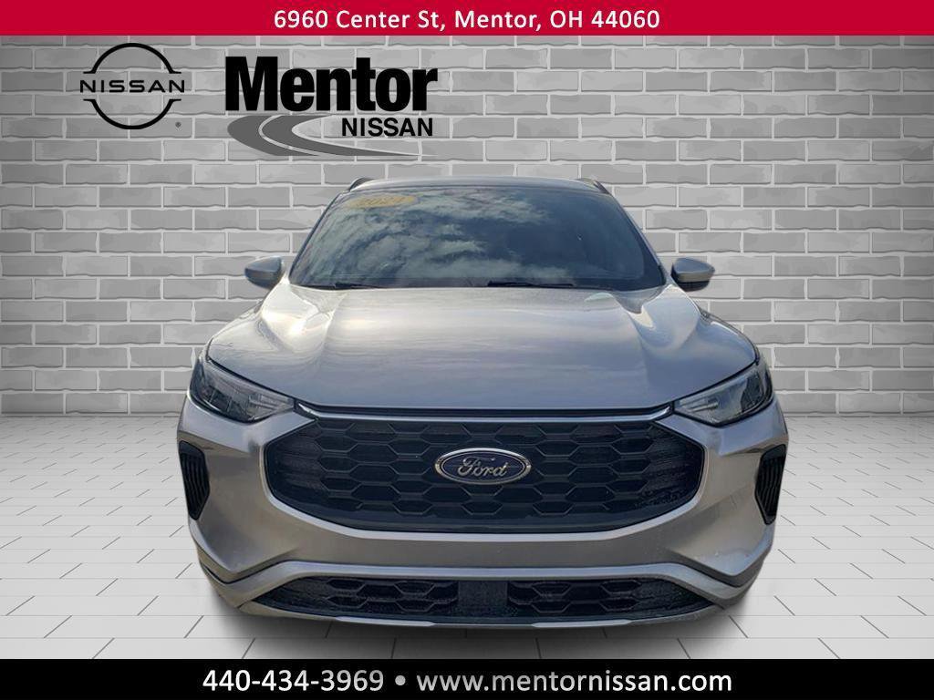 Used 2024 Ford Escape ST-Line image 2