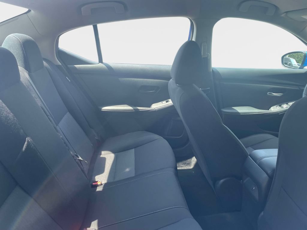 Used 2025 Nissan Sentra SV w/ All-Weather Package FWD image 12
