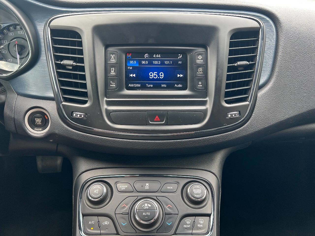 Used 2015 Chrysler 200 S w/ Comfort Group image 12