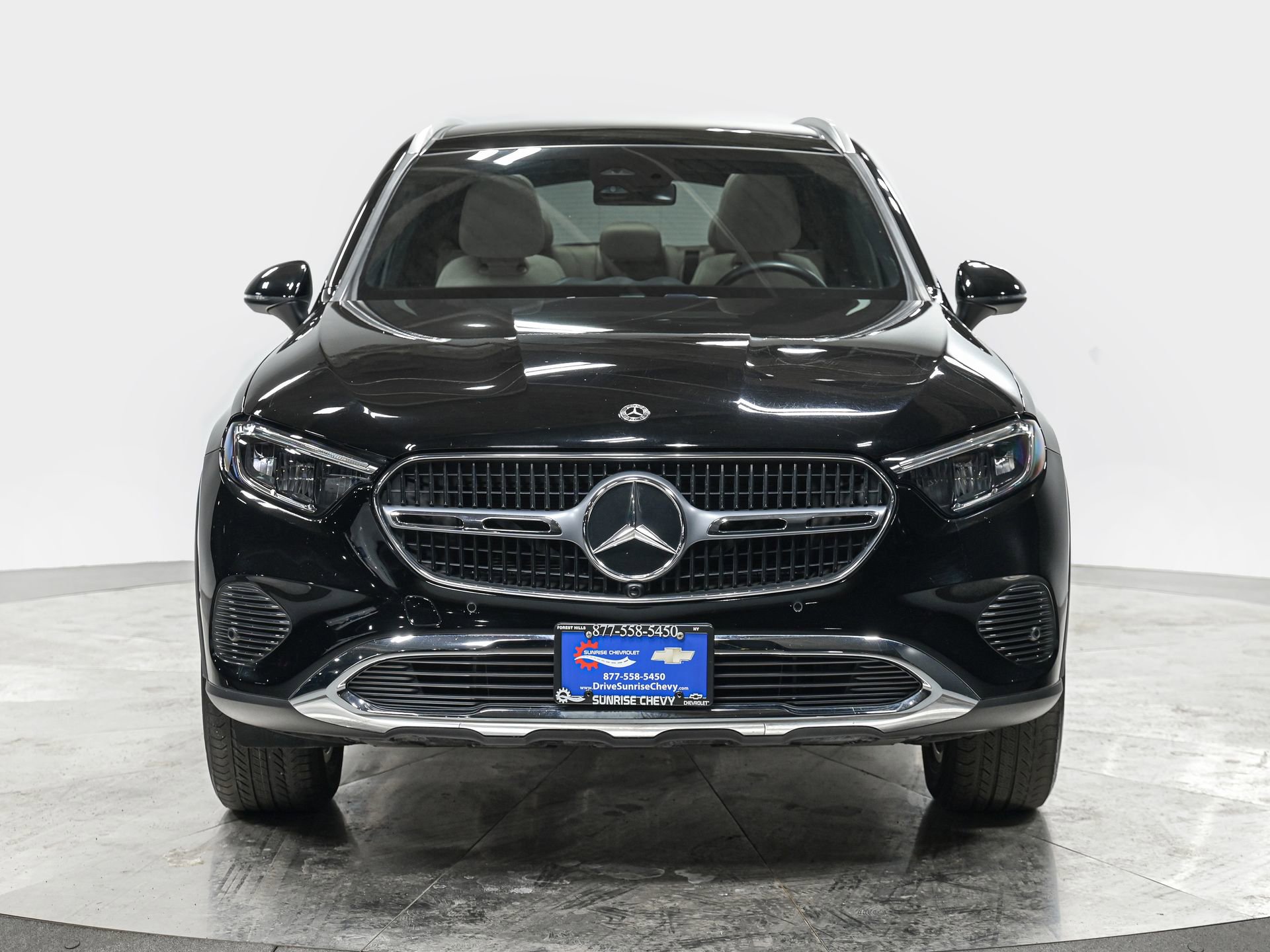 Used 2023 Mercedes-Benz GLC 300 4MATIC image 10