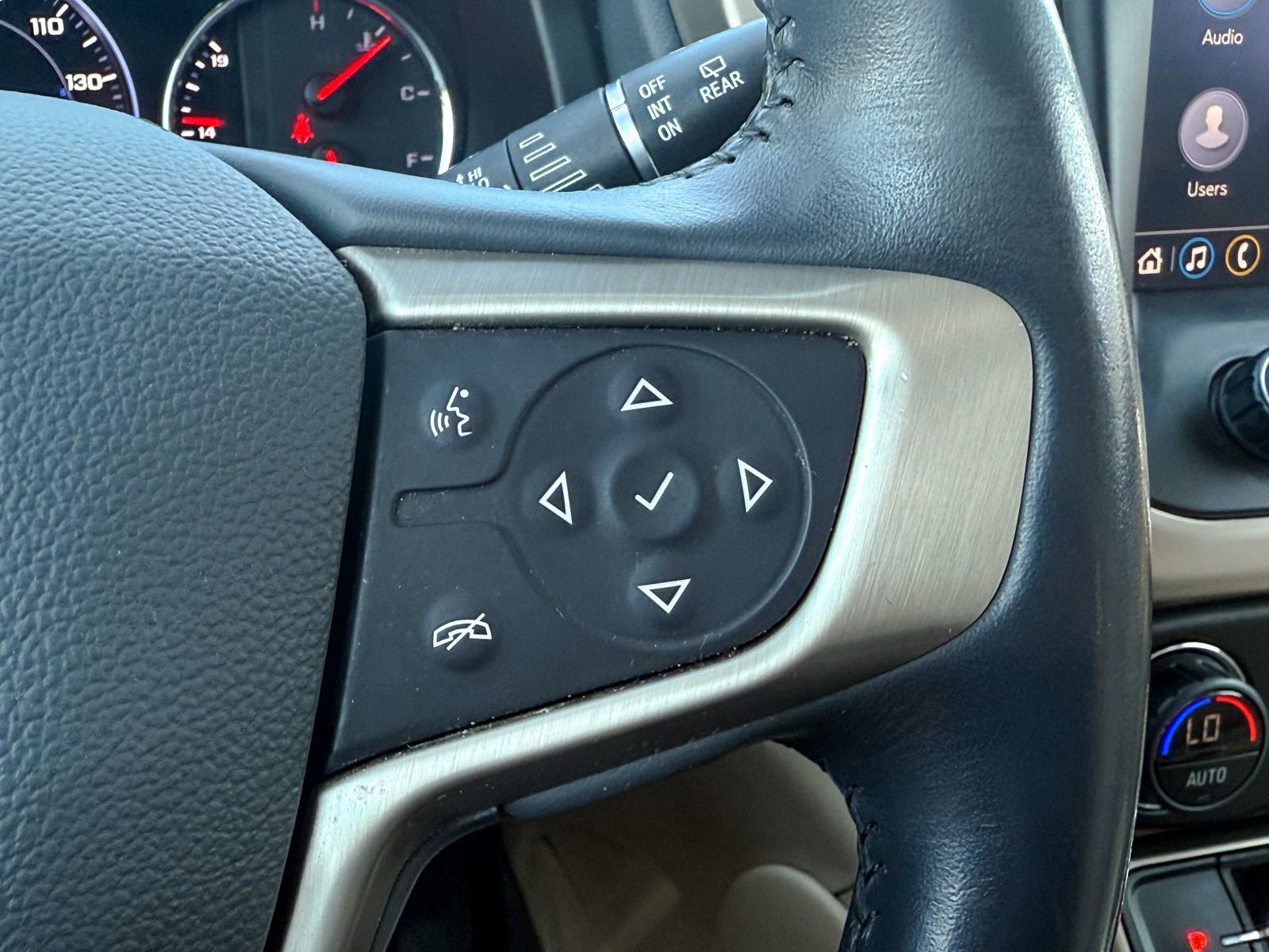 Used 2020 GMC Acadia Denali w/ Technology Package AWD/4WD image 50