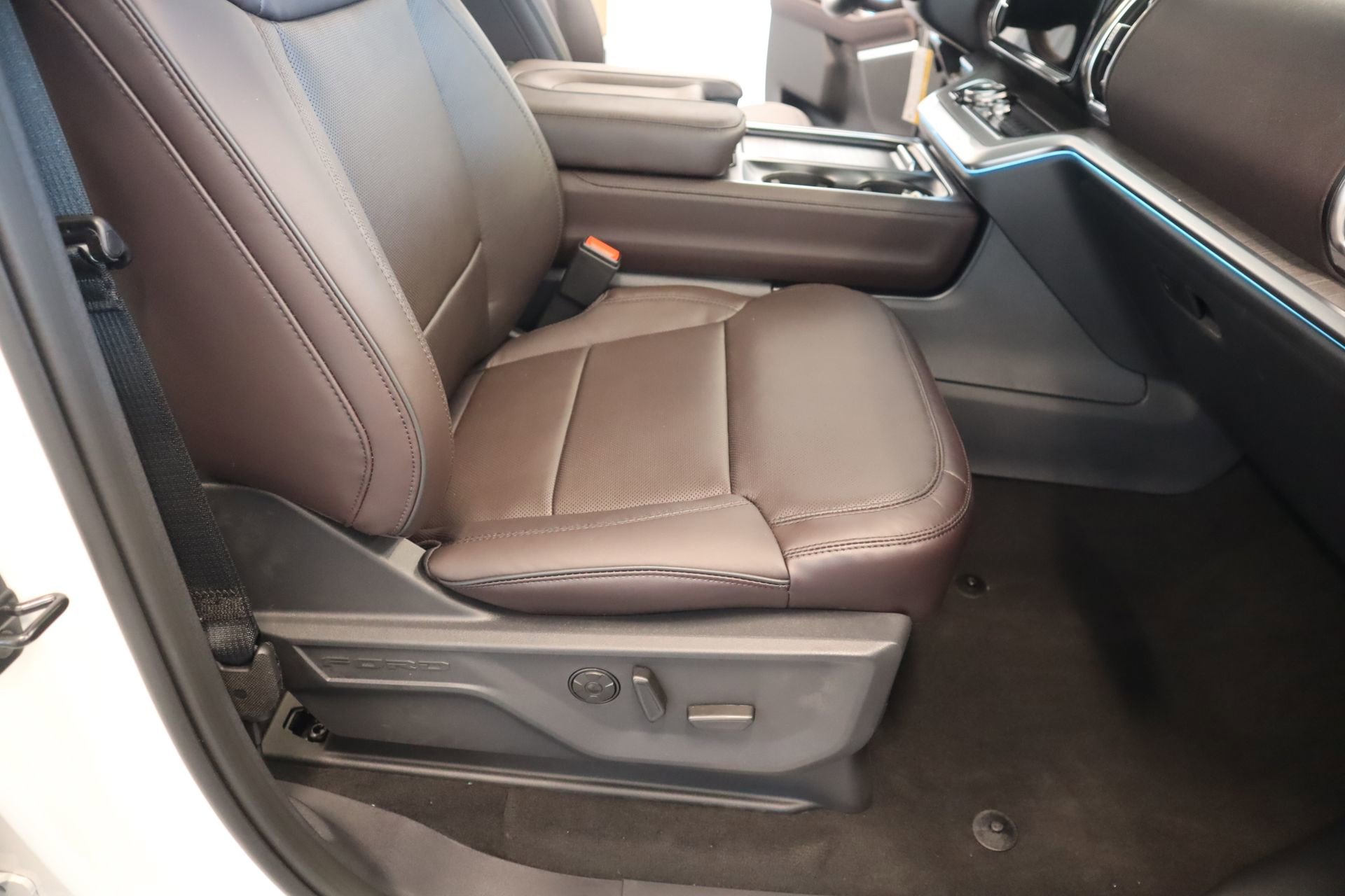 New 2026 Ford Expedition Max Platinum w/ Platinum Ultimate Package image 13