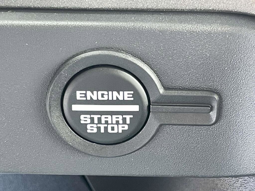 New 2025 Ford Bronco Badlands AWD/4WD image 34