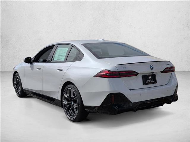 New 2026 BMW i5 eDrive40 w/ M Sport Package image 8