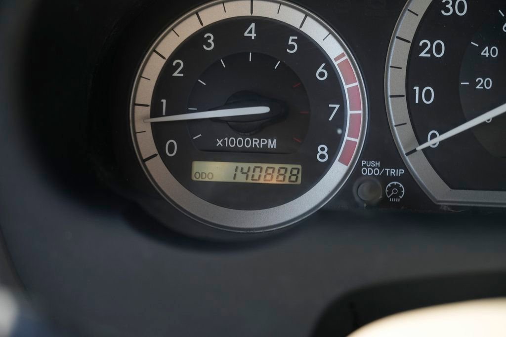 Used 2005 Toyota Sienna XLE image 41