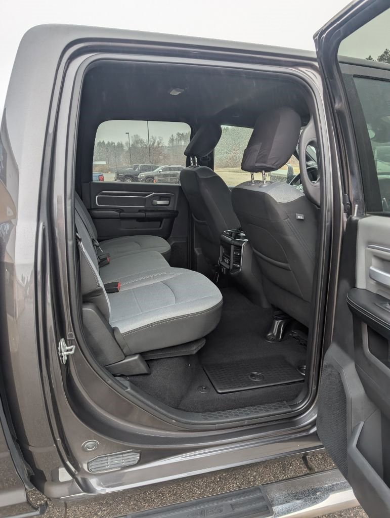 Used 2021 RAM 3500 Big Horn w/ Level 2 Equipment Group image 18