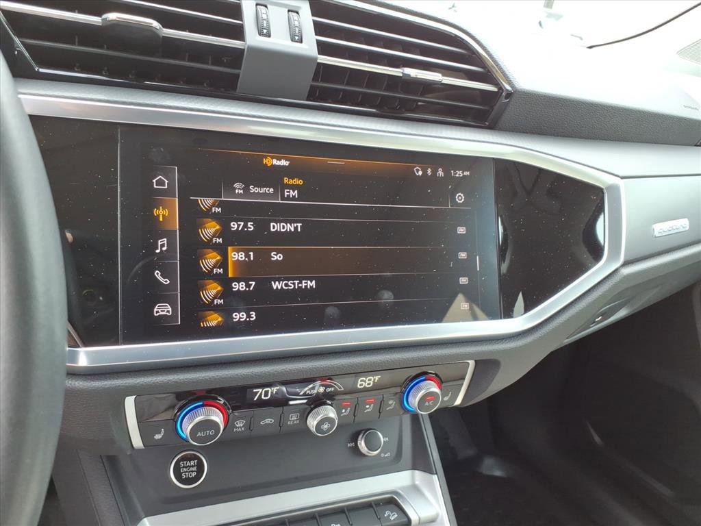 Certified 2024 Audi Q3 2.0T Premium Plus AWD/4WD image 19