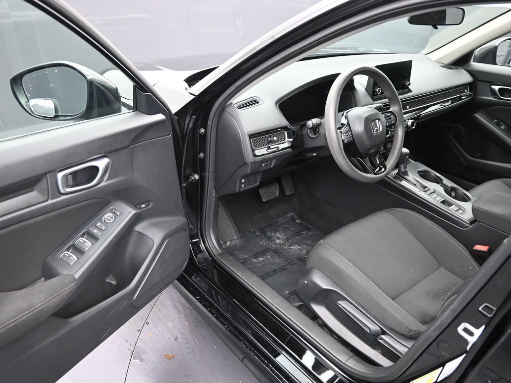 Used 2023 Honda Civic LX image 10