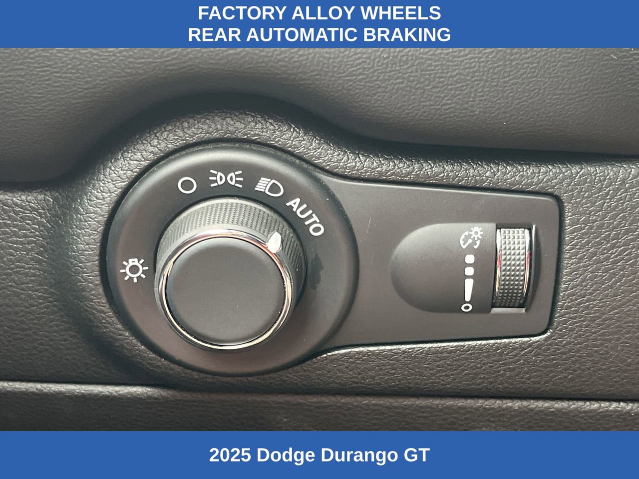 Used 2025 Dodge Durango GT RWD image 9