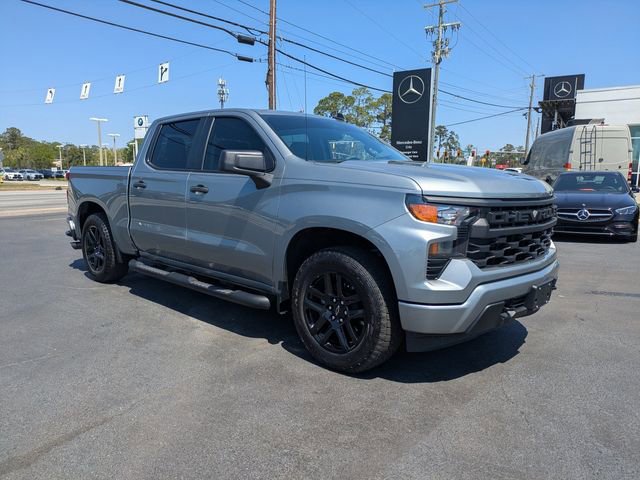 Used 2026 Chevrolet Silverado 1500 Custom w/ Turbomax Blackout Package RWD image 2