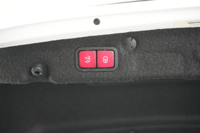 Used 2020 Mercedes-Benz C 300 4MATIC Sedan image 49