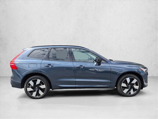 Certified 2024 Volvo XC60 T8 Plus w/ Protection Package Premier AWD/4WD image 5