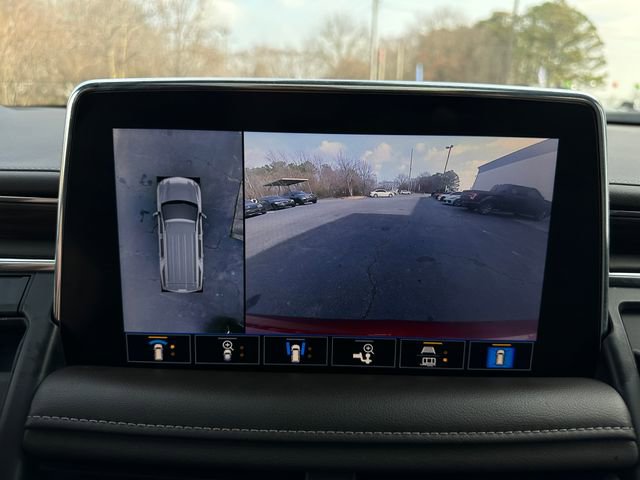 Used 2021 Chevrolet Suburban LT w/ LT Signature Package RWD image 28