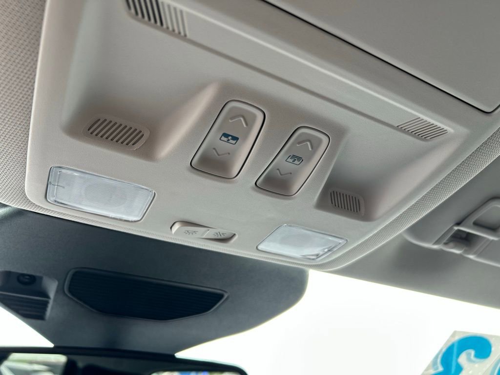 Certified 2023 Ford Escape Platinum AWD/4WD image 29