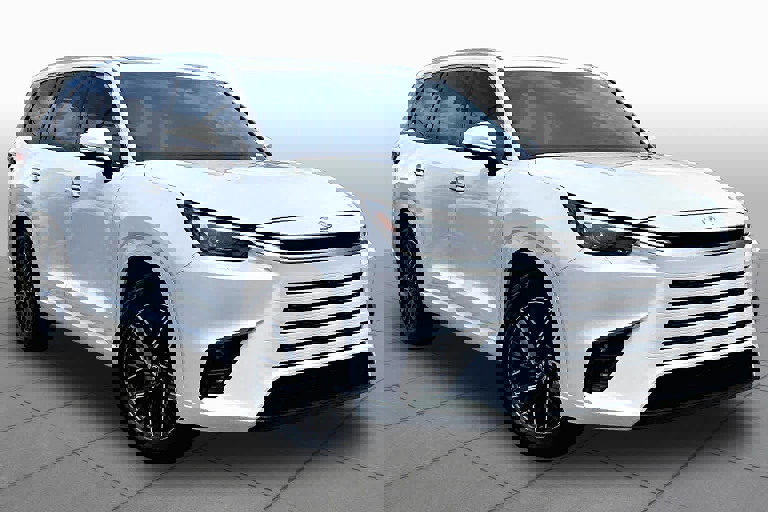 Used 2024 Lexus TX 350 FWD w/ Technology Package image 3