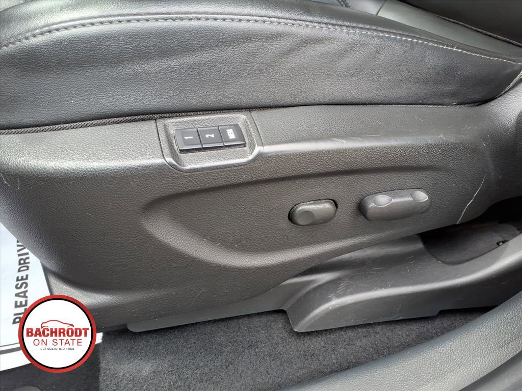 Used 2019 Buick Encore Essence w/ Experience Buick Package FWD image 25
