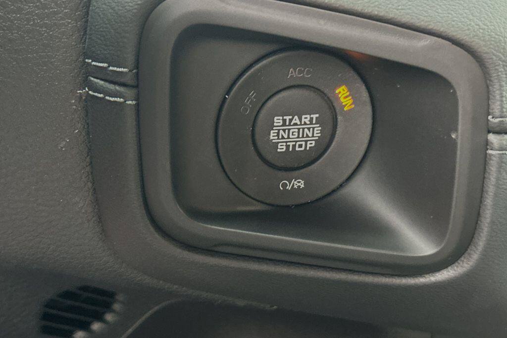 New 2024 Jeep Wrangler Unlimited Sahara AWD/4WD image 19