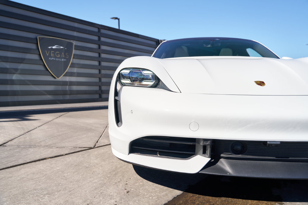 Used 2020 Porsche Taycan Turbo AWD/4WD image 7