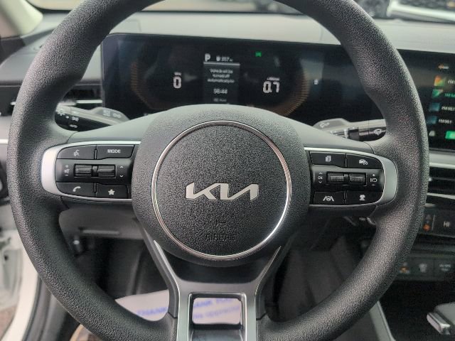 Used 2026 Kia K5 LXS FWD image 25