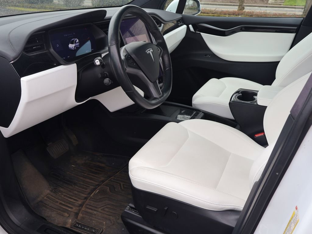 Used 2020 Tesla Model X Long Range image 4