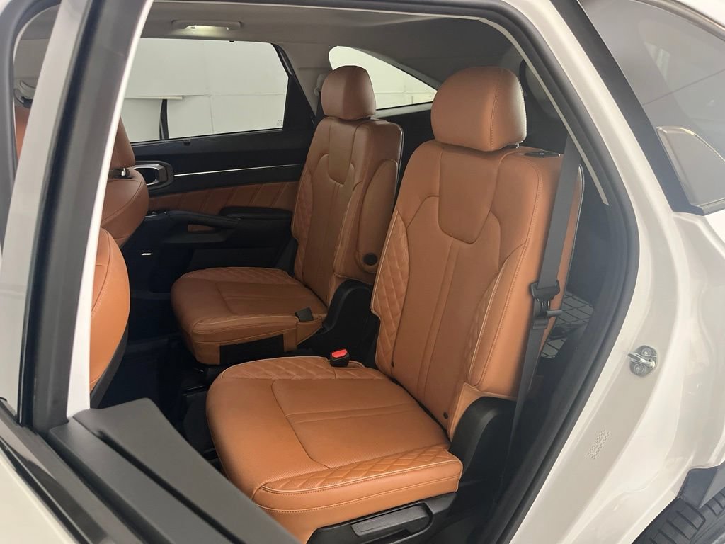 Used 2023 Kia Sorento SX Prestige AWD/4WD image 20
