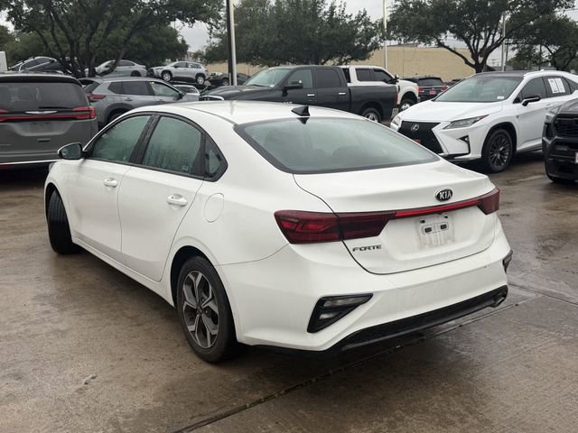 Used 2020 Kia Forte LXS FWD image 7