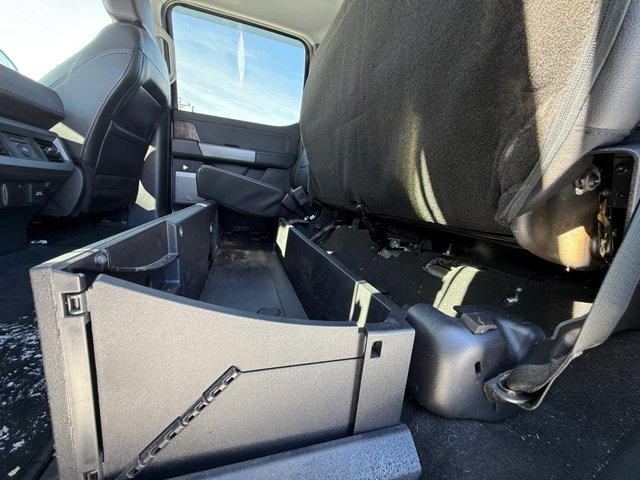 Used 2024 Ford F250 Lariat w/ Sport Appearance Package image 26