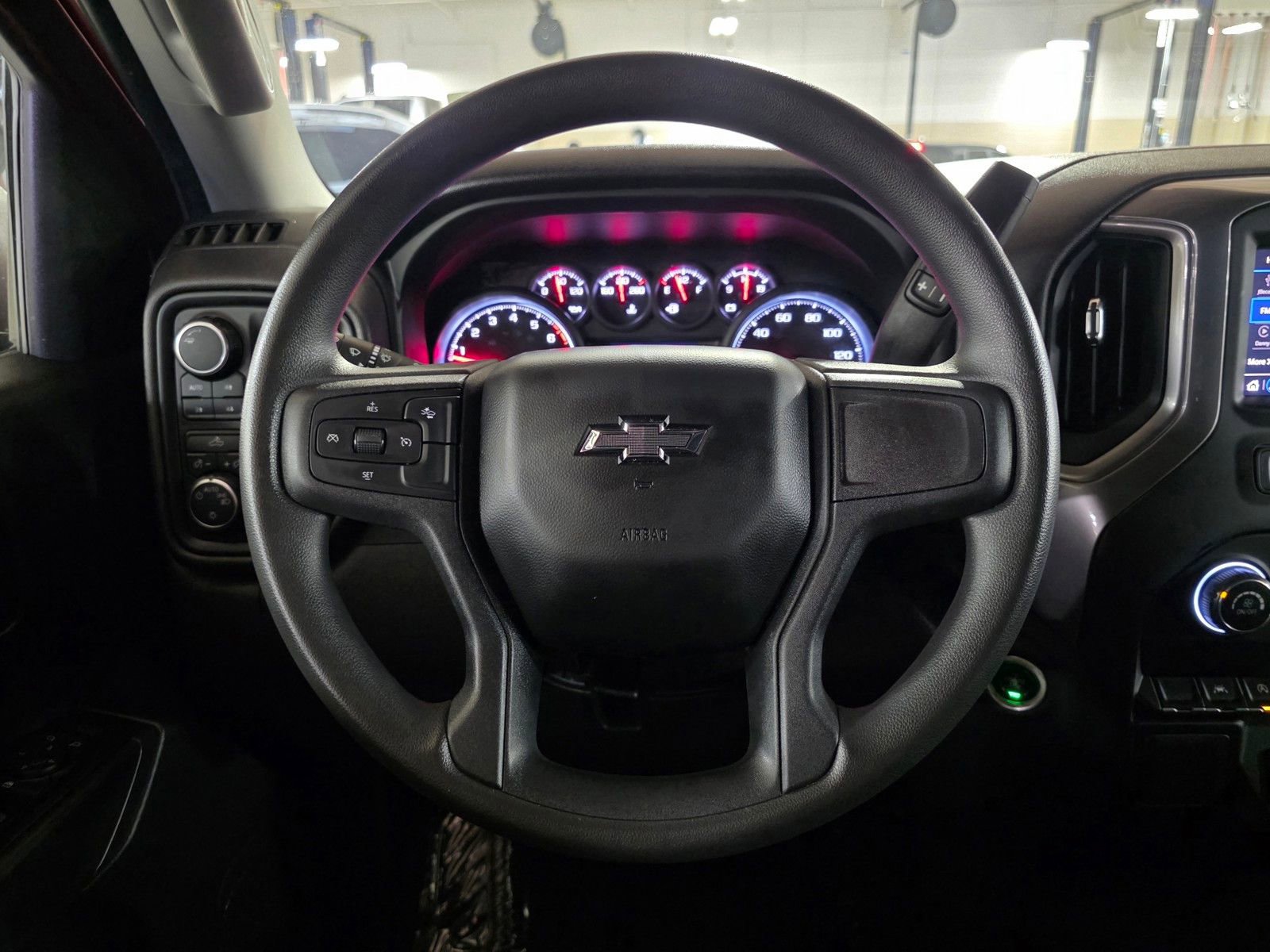 Used 2024 Chevrolet Silverado 1500 Custom Trail Boss image 30