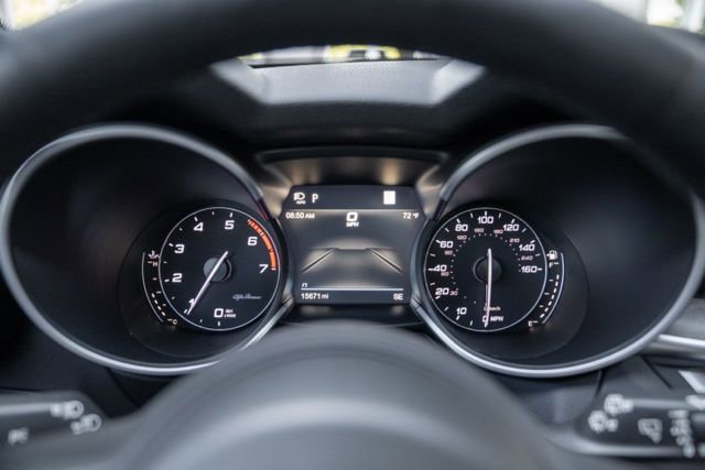 Used 2023 Alfa Romeo Stelvio Ti w/ Active Assist Plus Package AWD/4WD image 34