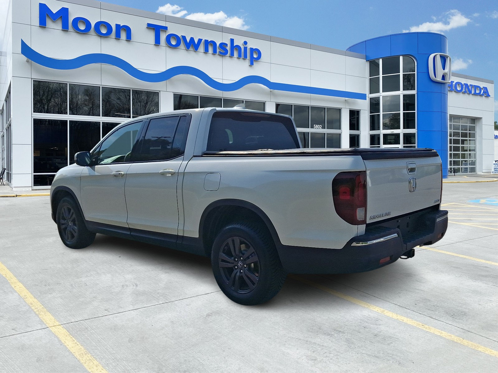 Used 2018 Honda Ridgeline Sport image 4